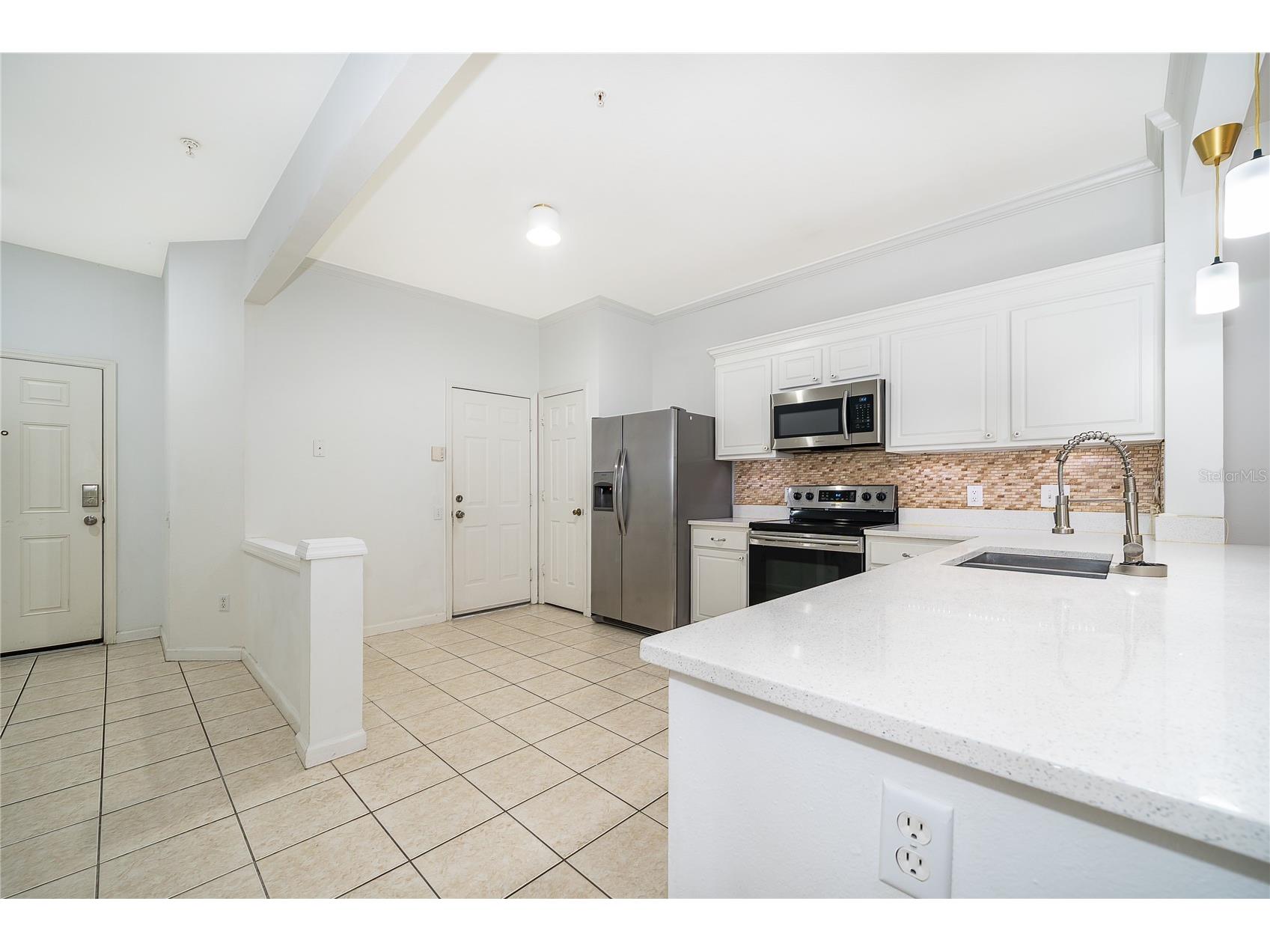 6080 Twain Street #102 Orlando FL 32835 O6410729 image6