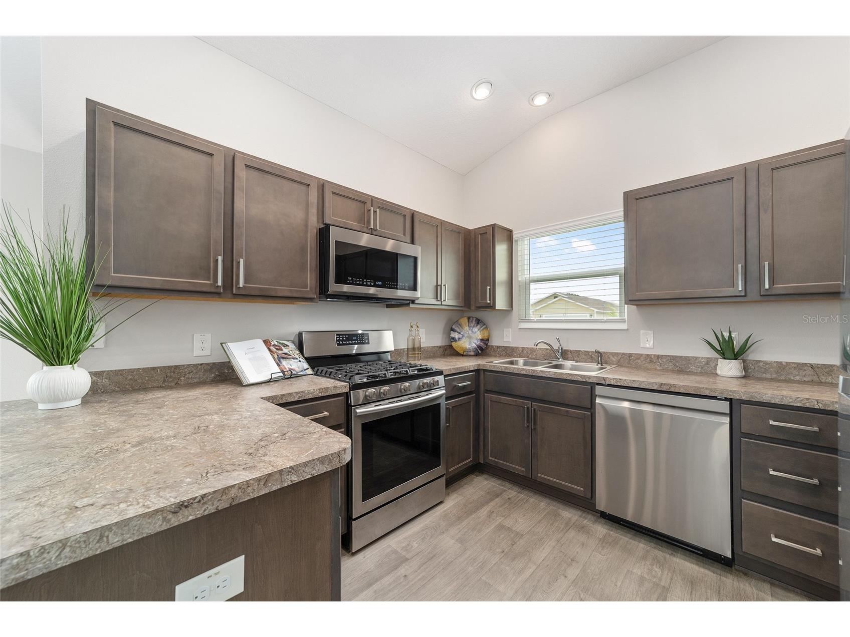 6082 Budny Avenue The Villages FL 32163 G5113546 image8