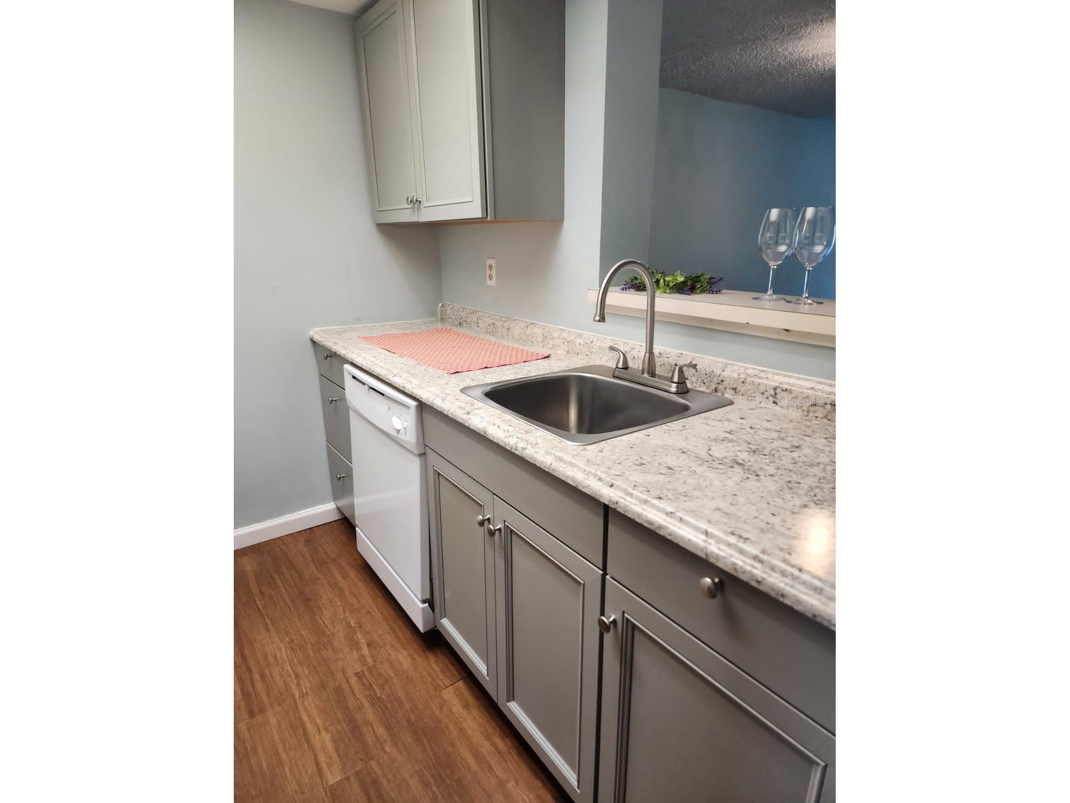 6082 Peregrine Avenue #D11 Orlando FL 32819 S5142377 image2