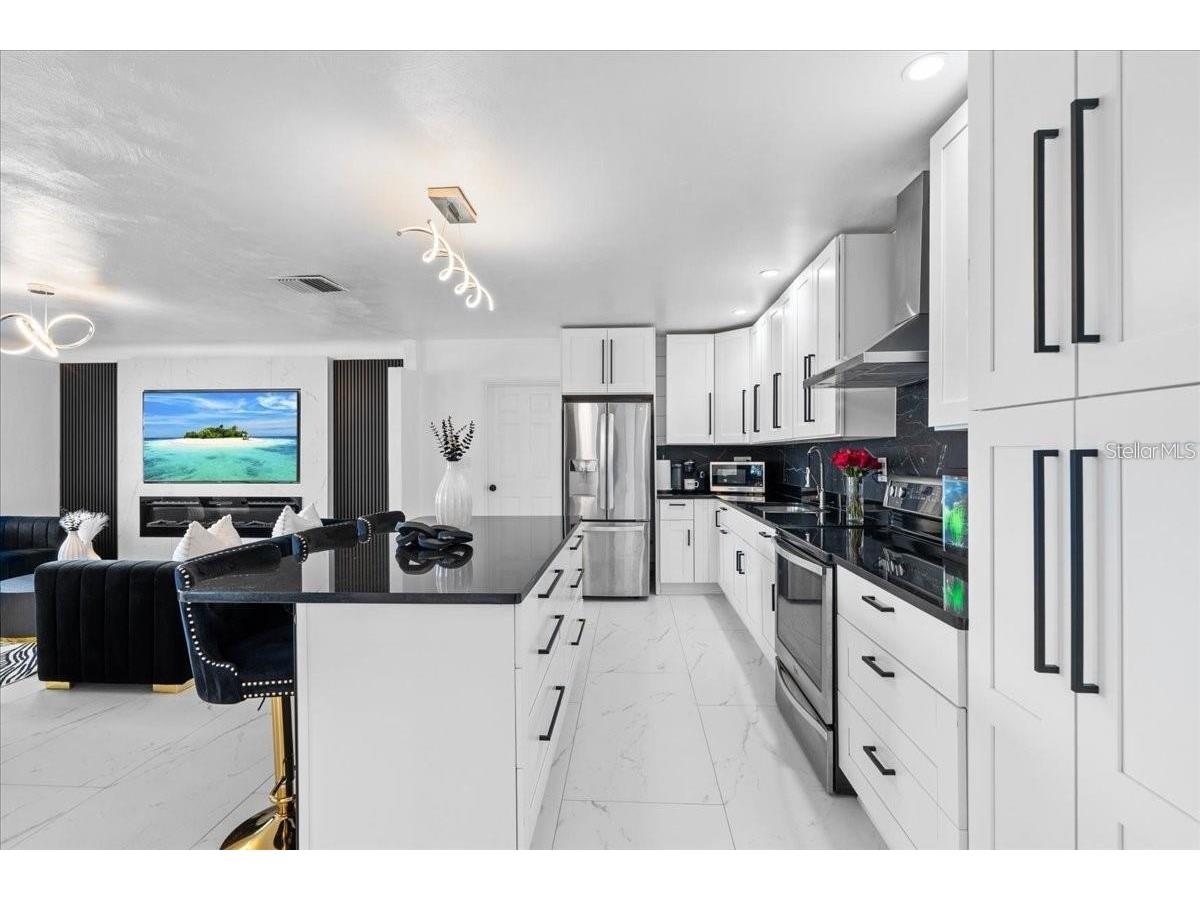 6083 50th Avenue N Kenneth City FL 33709 TB8482660 image13