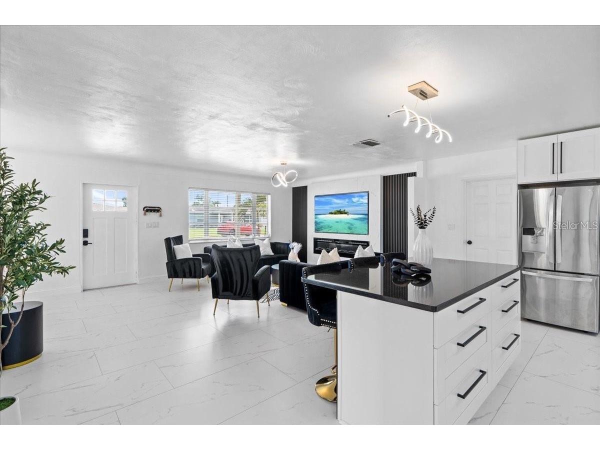 6083 50th Avenue N Kenneth City FL 33709 TB8482660 image16