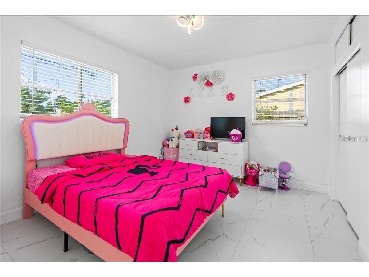 6083 50th Avenue N Kenneth City FL 33709 TB8482660 image22