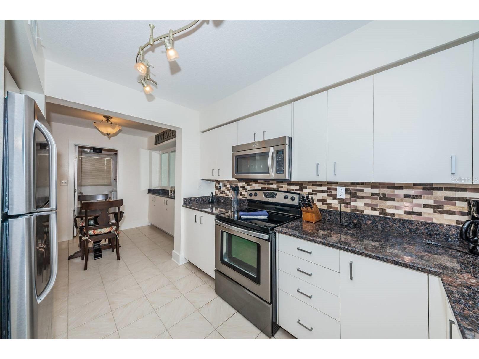 6083 Bahia Del Mar Circle #460 Saint Petersburg FL 33715 TB8474407 image5