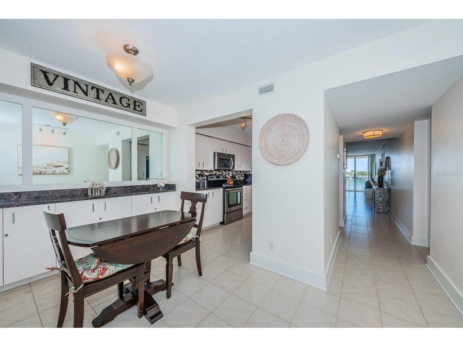 6083 Bahia Del Mar Circle #460 Saint Petersburg FL 33715 TB8474407 image7