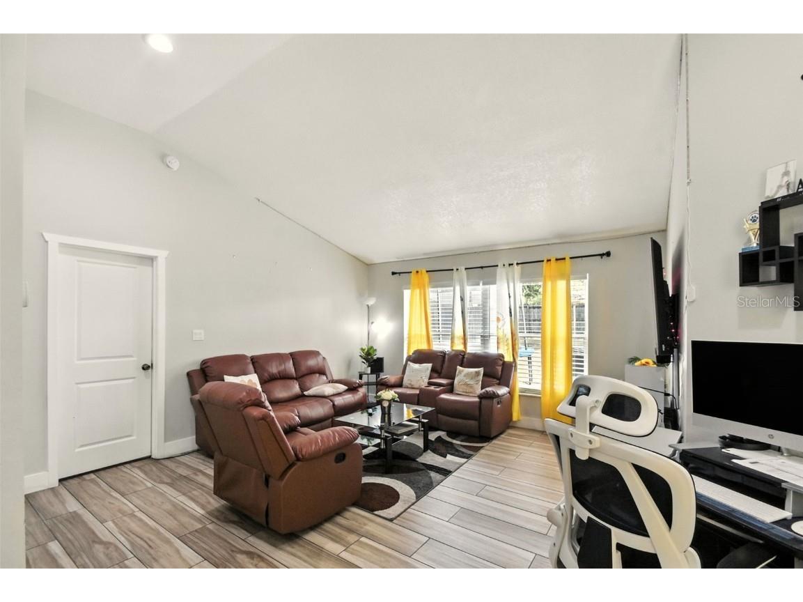 6084 Brookhill Circle Orlando FL 32810 O6331855 image8