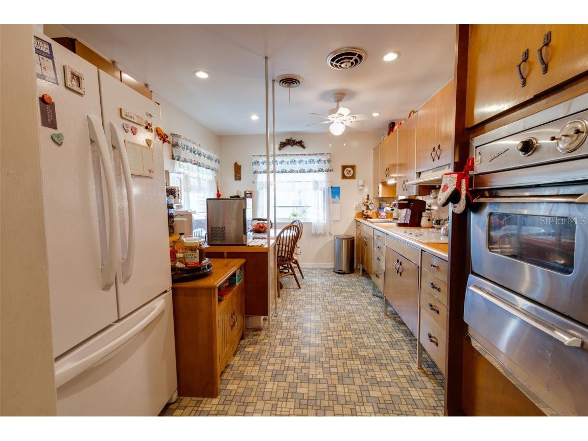 6085 Amaryllis Drive Indian Lake Estates FL 33855 - LAKE WALK IN WATER TB8332916 image6