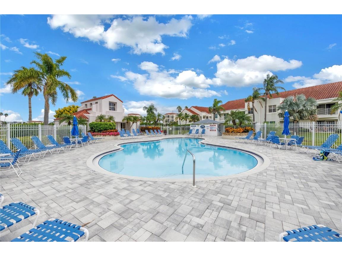 6085 Bahia Del Mar Boulevard #105 Saint Petersburg FL 33715 TB8434202 image24