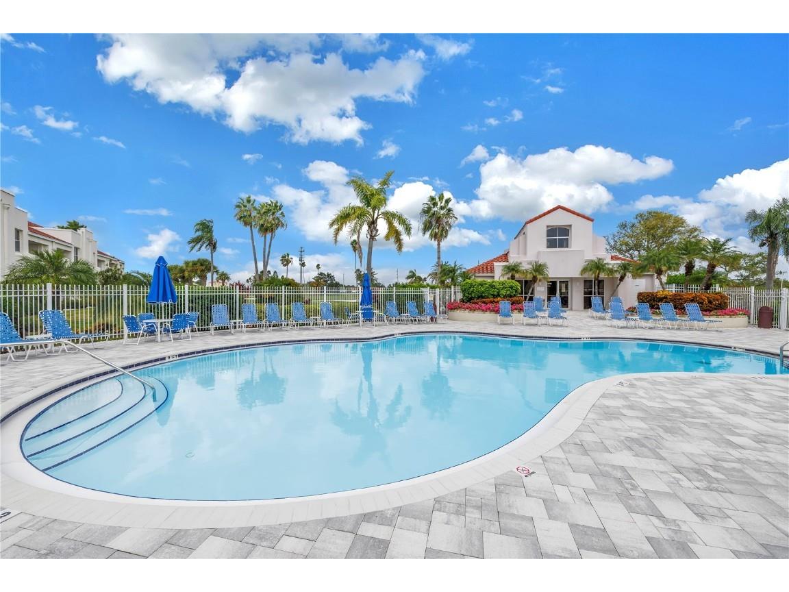 6085 Bahia Del Mar Boulevard #105 Saint Petersburg FL 33715 TB8434202 image25