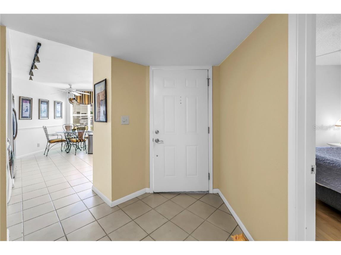 6085 Bahia Del Mar Boulevard #105 Saint Petersburg FL 33715 TB8434202 image3