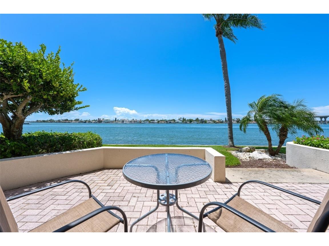 6085 Bahia Del Mar Circle #171 Saint Petersburg FL 33715 TB8416984 image1