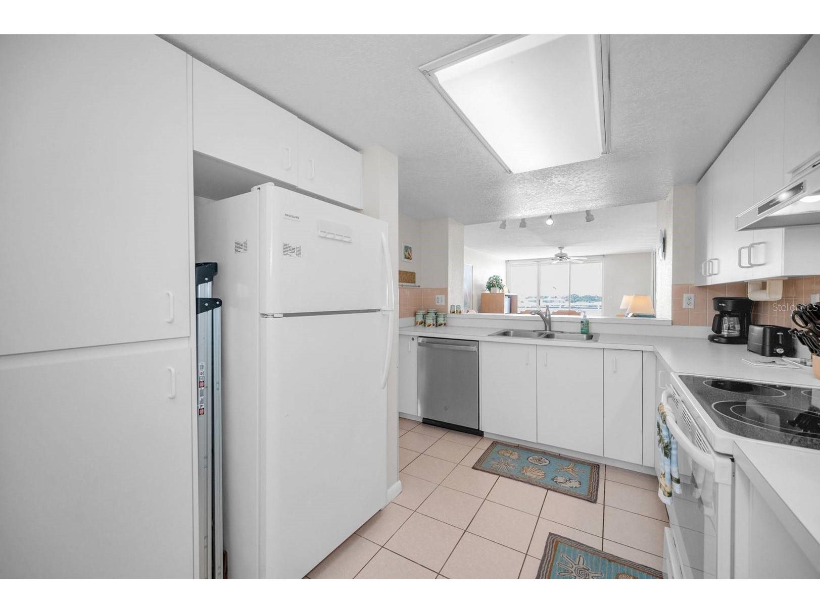 6085 Bahia Del Mar Circle #467 Saint Petersburg FL 33715 TB8474427 image4