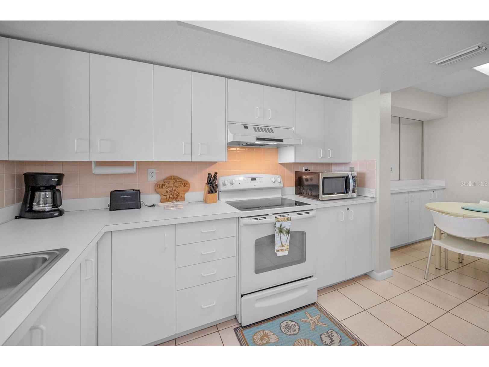 6085 Bahia Del Mar Circle #467 Saint Petersburg FL 33715 TB8474427 image5
