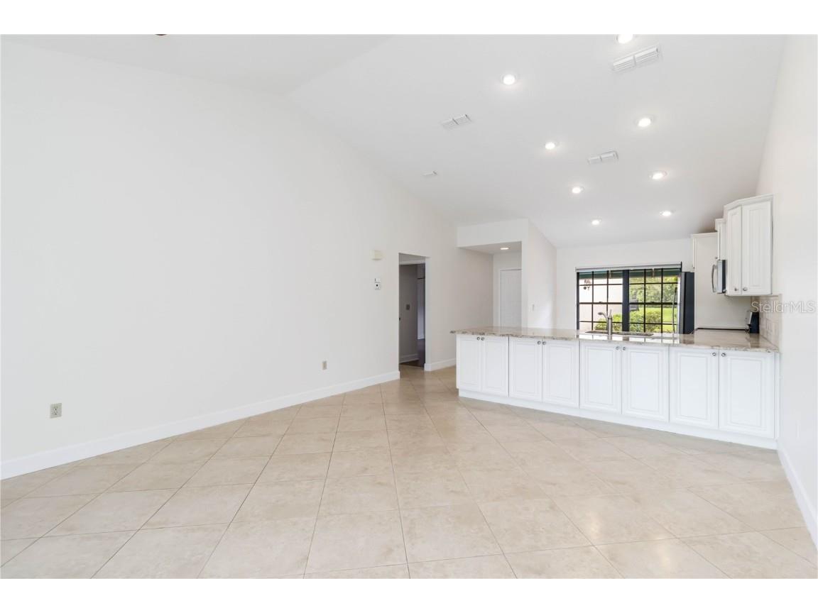 6085 Clubside Drive Sarasota FL 34243 A4666788 image13