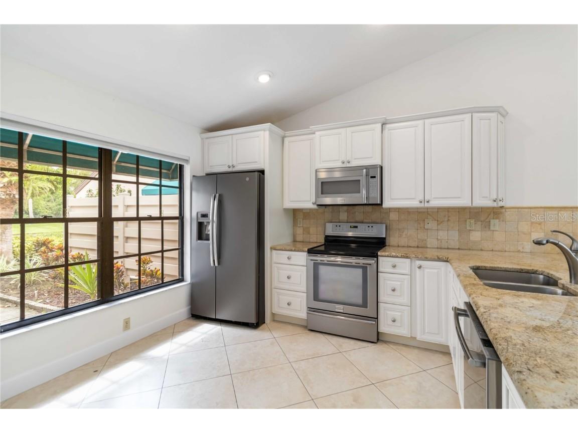 6085 Clubside Drive Sarasota FL 34243 A4666788 image14