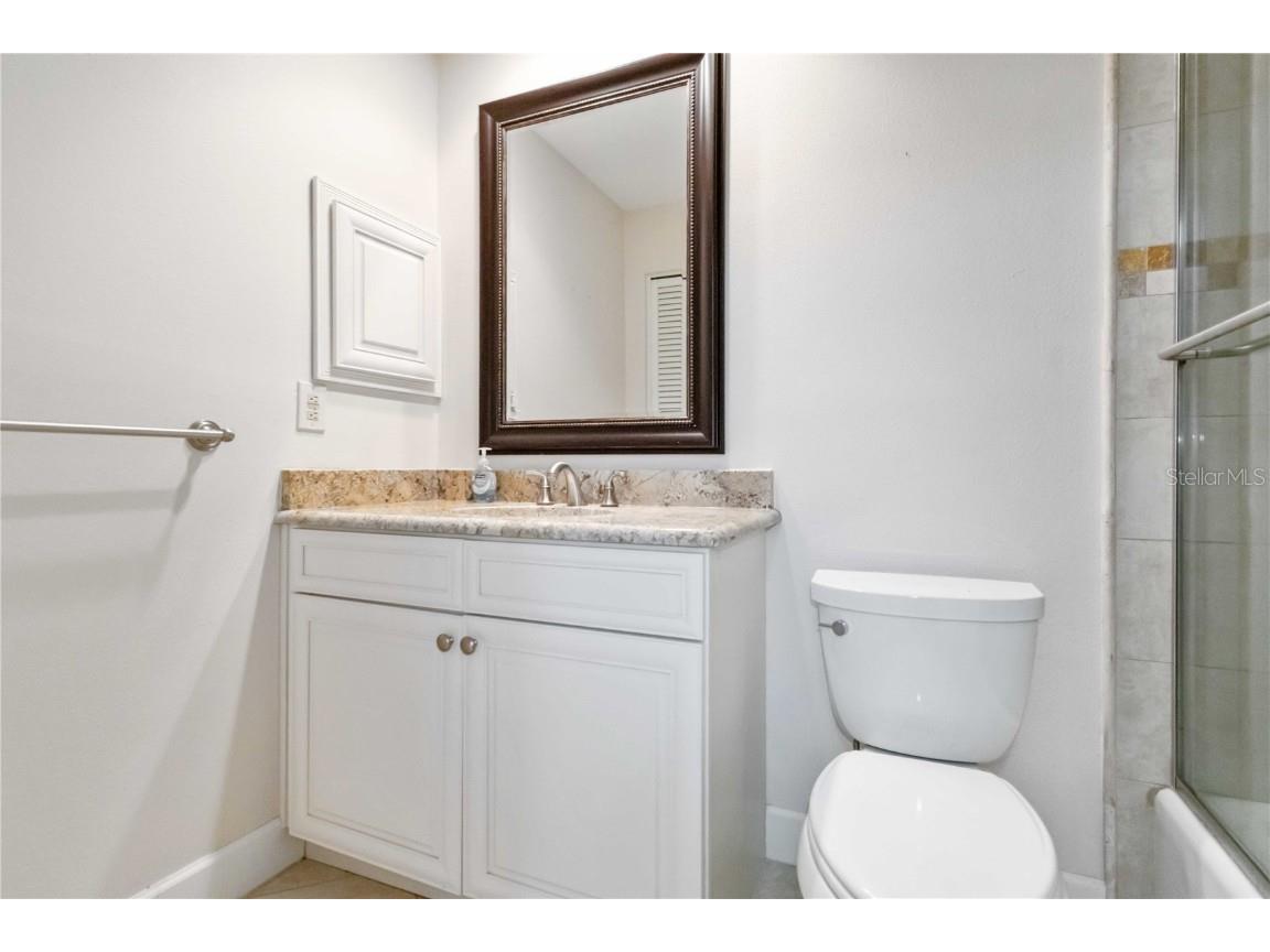 6085 Clubside Drive Sarasota FL 34243 A4666788 image19