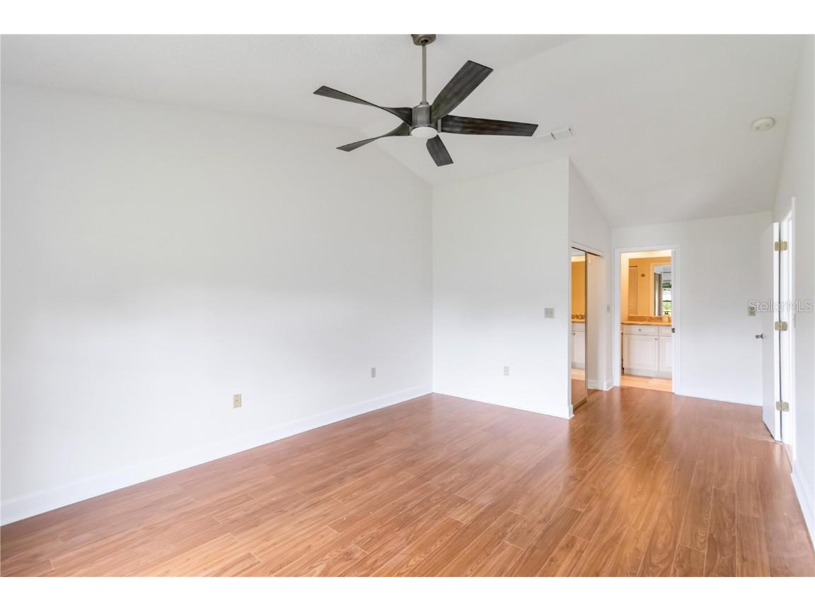 6085 Clubside Drive Sarasota FL 34243 A4666788 image24