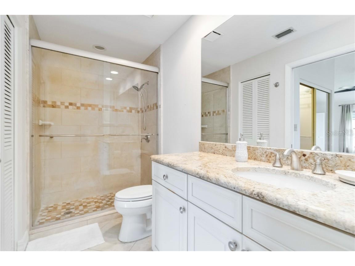 6085 Clubside Drive Sarasota FL 34243 A4666788 image27