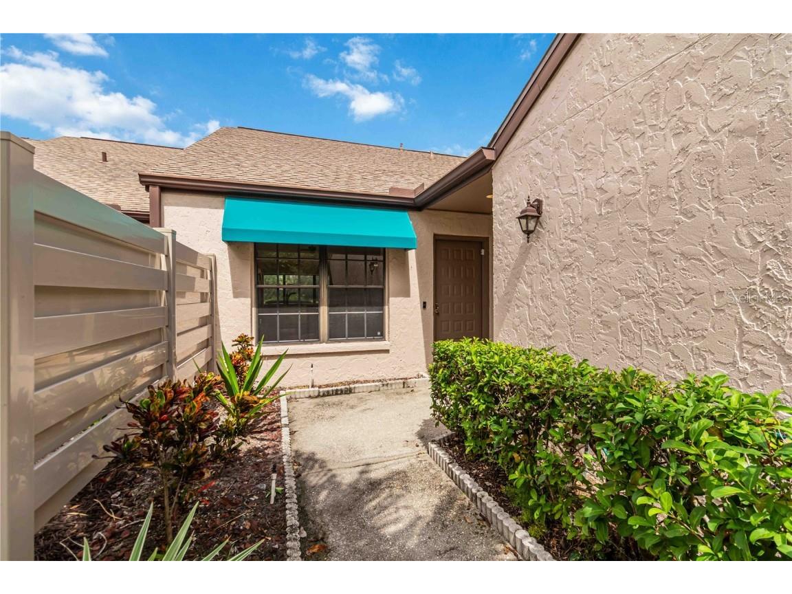 6085 Clubside Drive Sarasota FL 34243 A4666788 image4