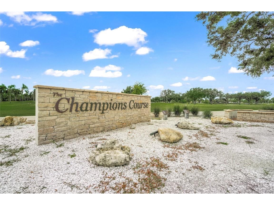 6085 Clubside Drive Sarasota FL 34243 A4666788 image55