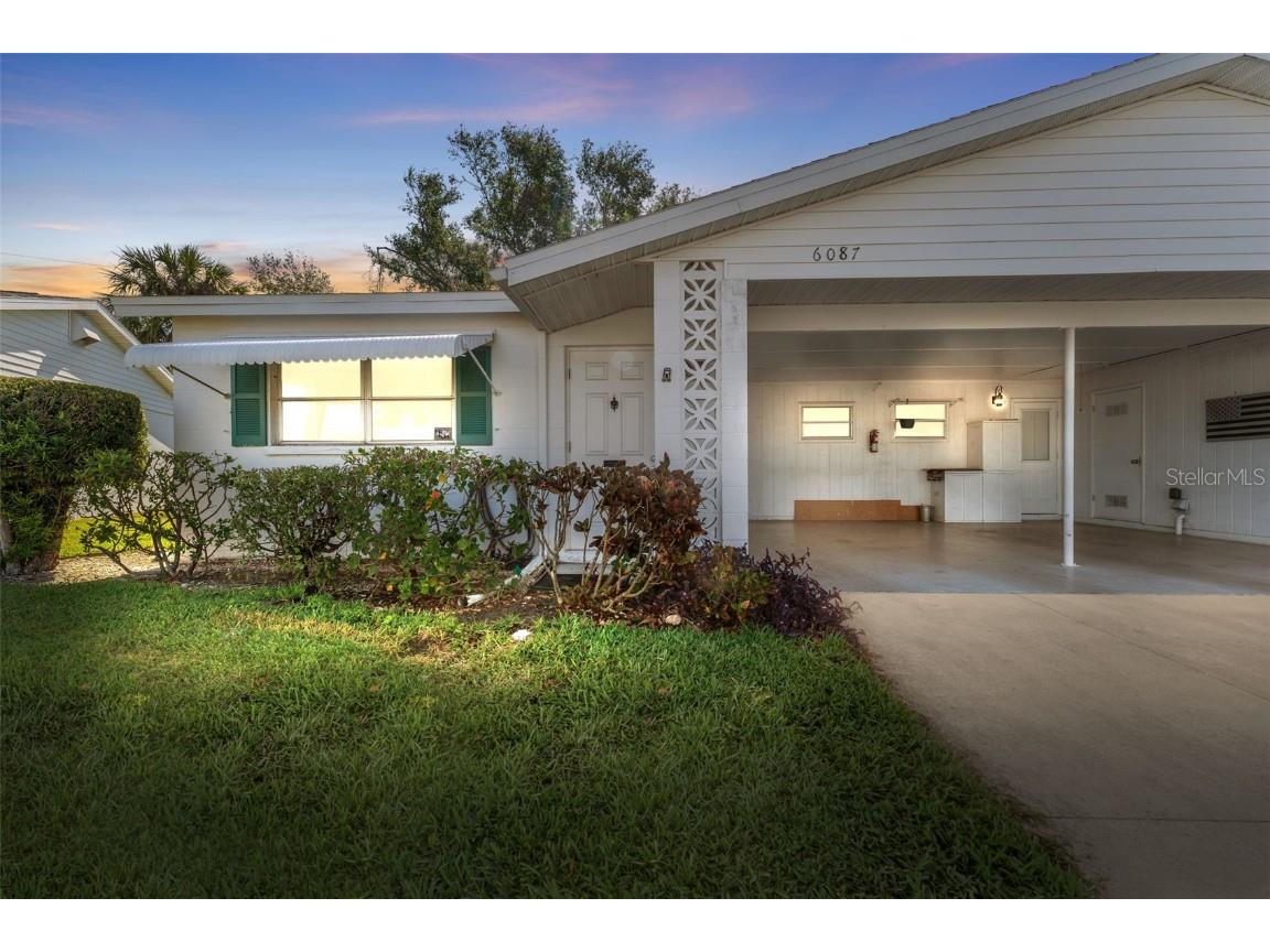 6087 Coral Way #2 Bradenton FL 34207 A4648298 image1