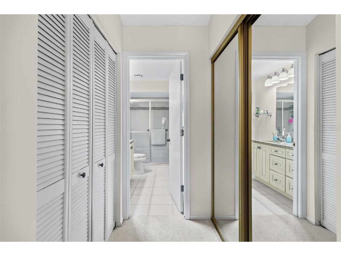 6089 Clubside Drive #00 Sarasota FL 34243 A4673466 image25