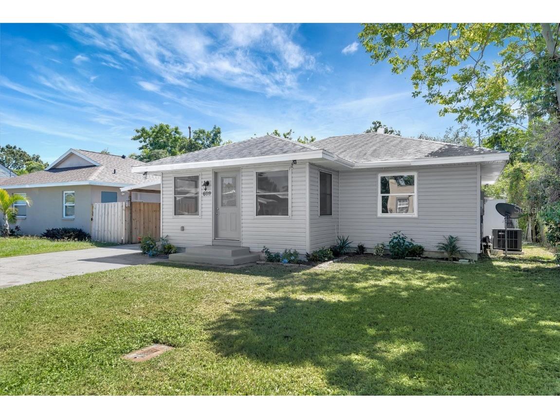 609 25th Avenue W Bradenton FL 34205 A4666383 image3