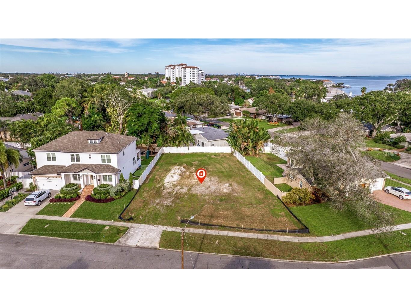 609 Alda Way NE Saint Petersburg FL 33704 U8223855 image1