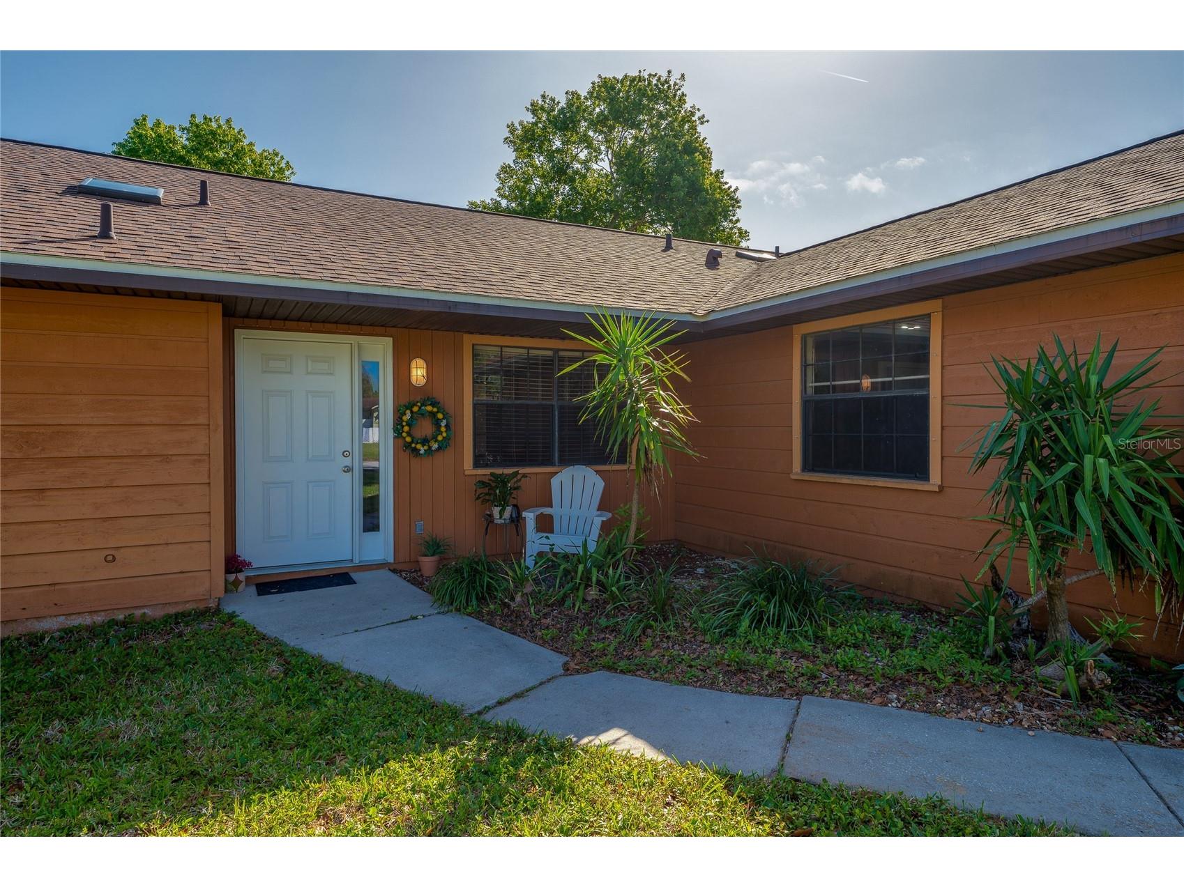 609 Andrews Street Ormond Beach FL 32174 V4947856 image2