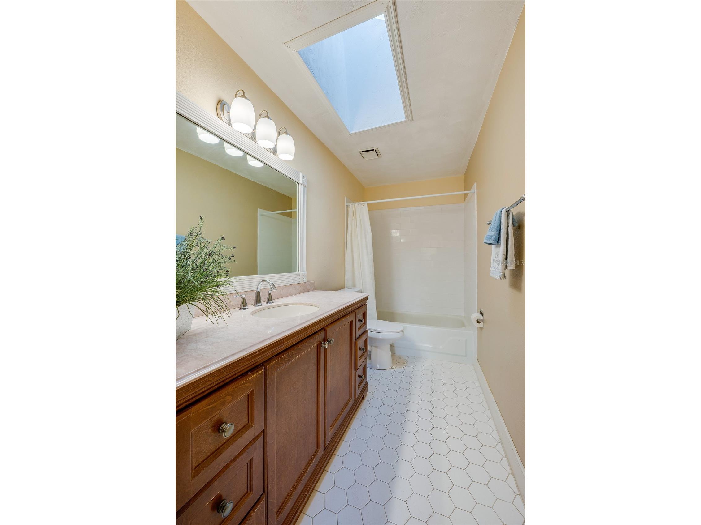 609 Andrews Street Ormond Beach FL 32174 V4947856 image37