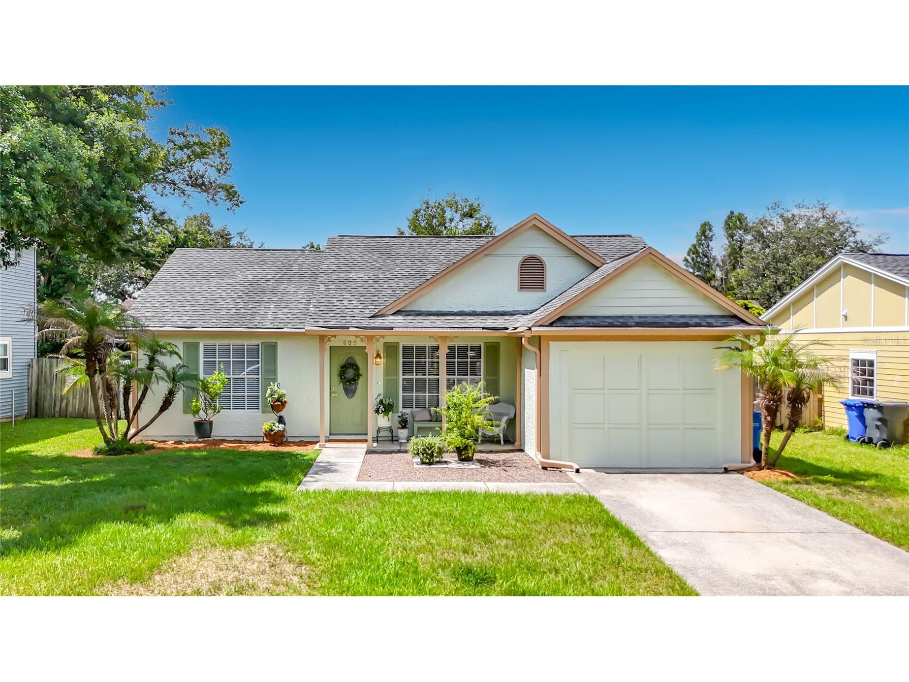 609 Breezeway Court Brandon FL 33511 TB8525302 image1