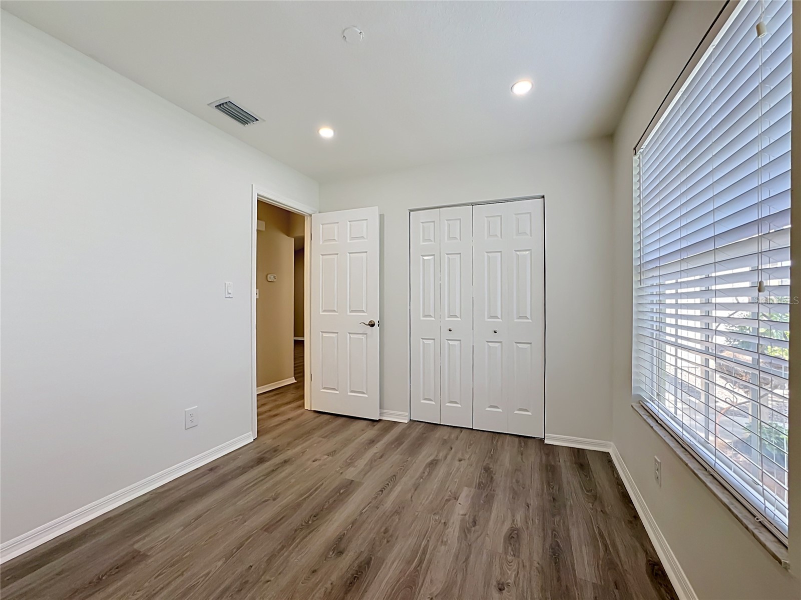 609 Breezeway Court Brandon FL 33511 TB8525302 image38
