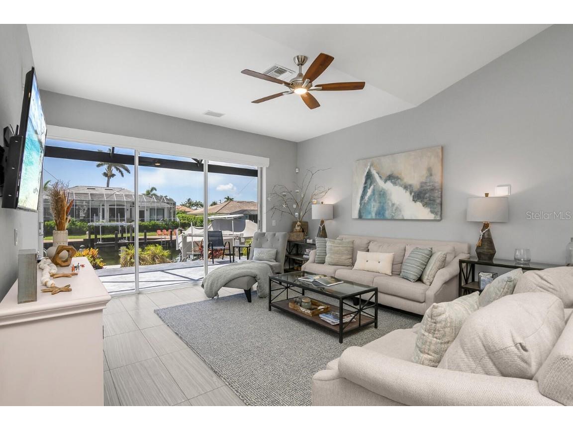 609 Crescent Street Marco Island FL 34145 A4658963 image21