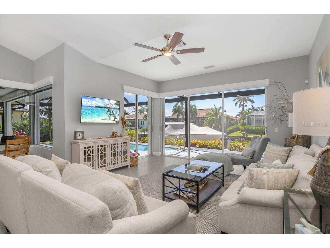 609 Crescent Street Marco Island FL 34145 A4658963 image22