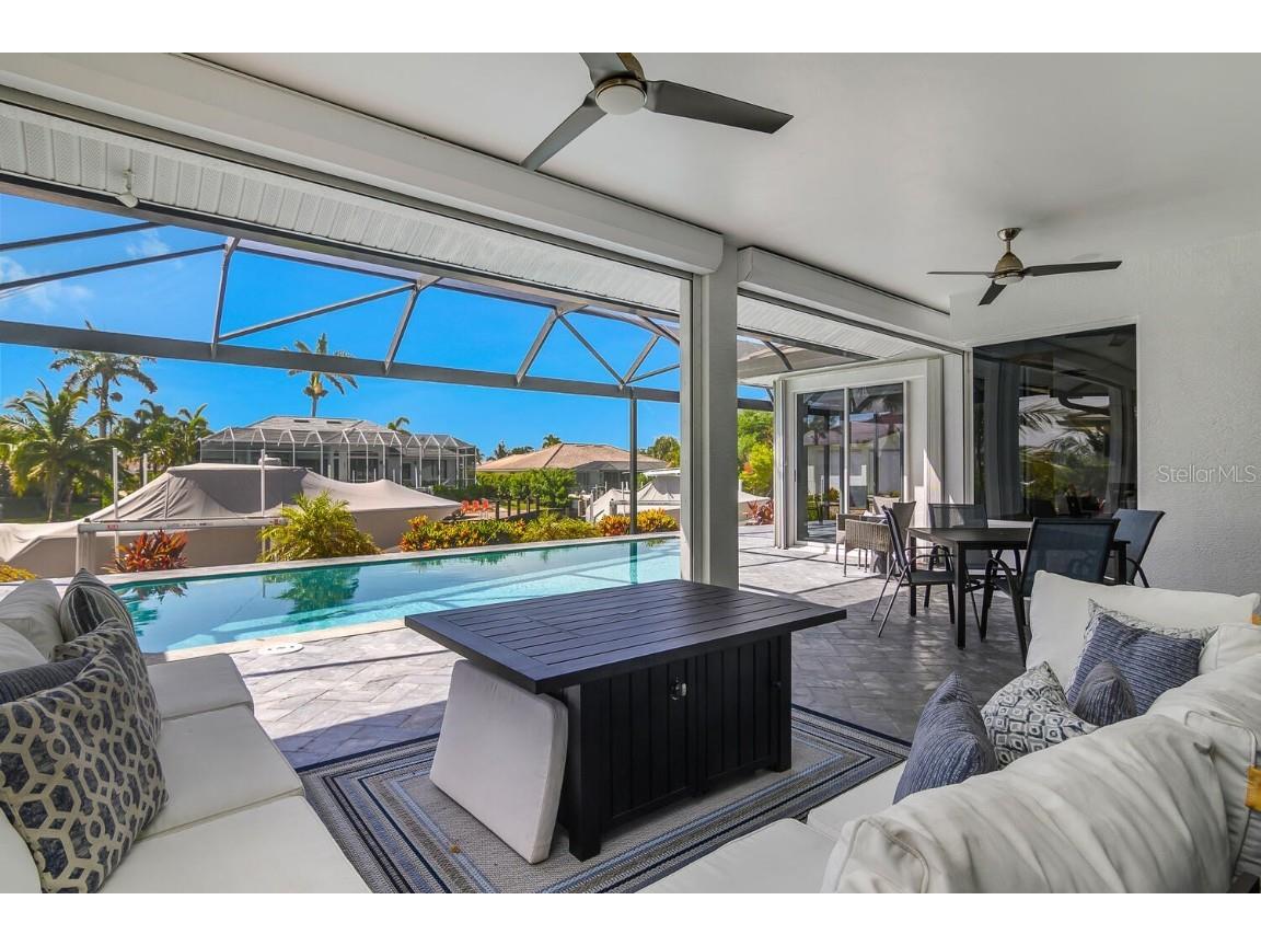 609 Crescent Street Marco Island FL 34145 A4658963 image38