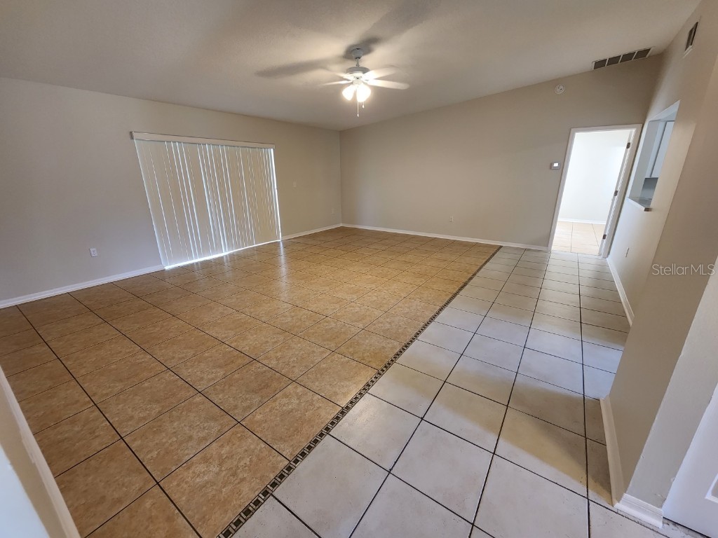 609 Estrada Lane Kissimmee FL 34758 R4907096 image10