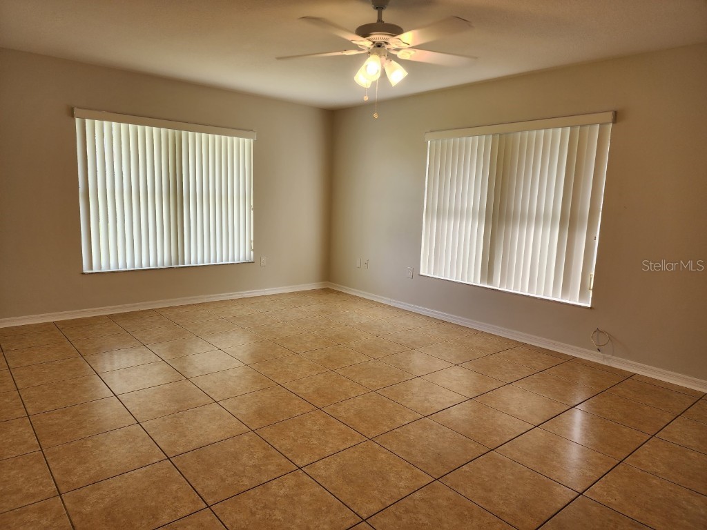 609 Estrada Lane Kissimmee FL 34758 R4907096 image11