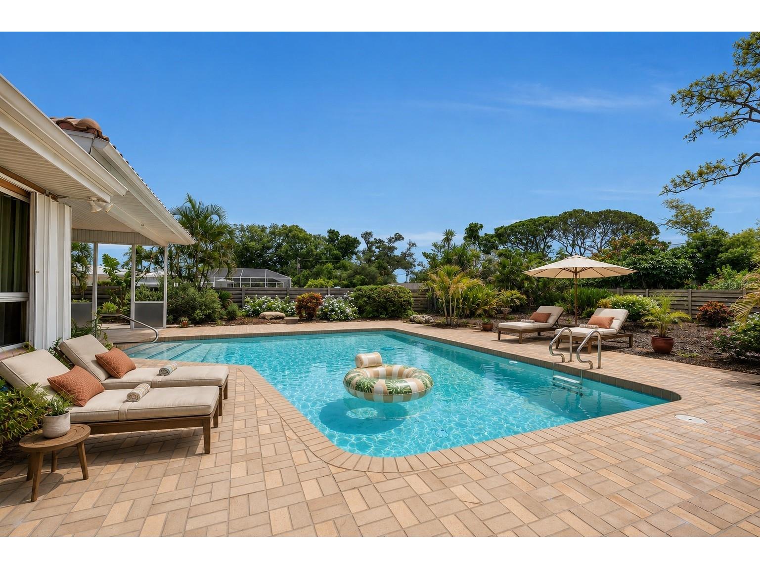 609 Laguna Drive Venice FL 34285 A4694398 image21