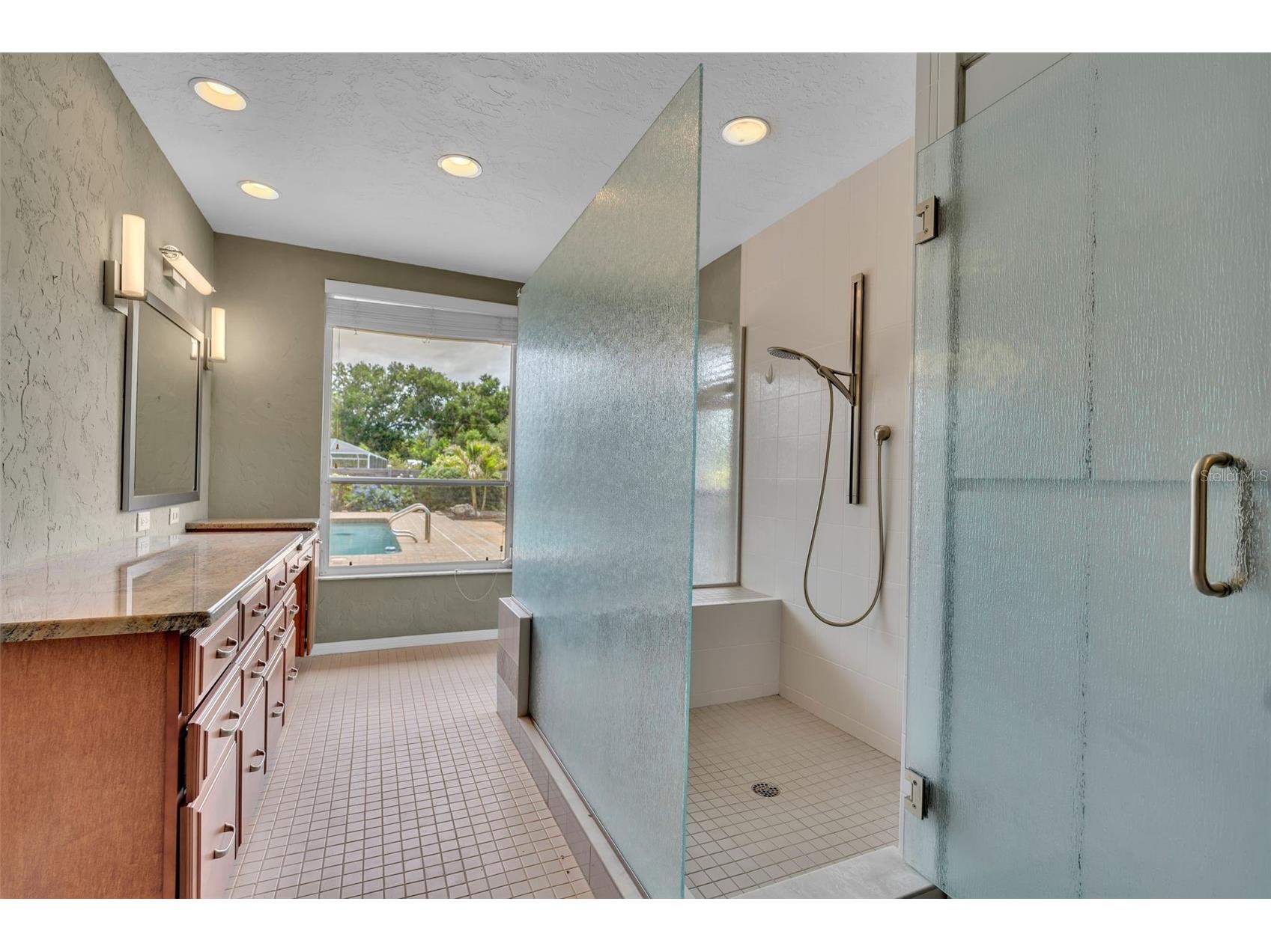 609 Laguna Drive Venice FL 34285 A4694398 image23