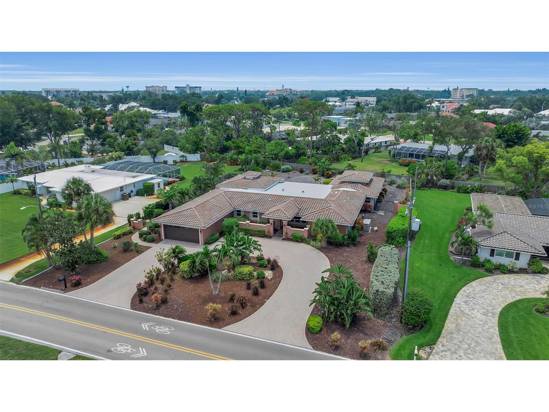 609 Laguna Drive Venice FL 34285 A4694398 image44