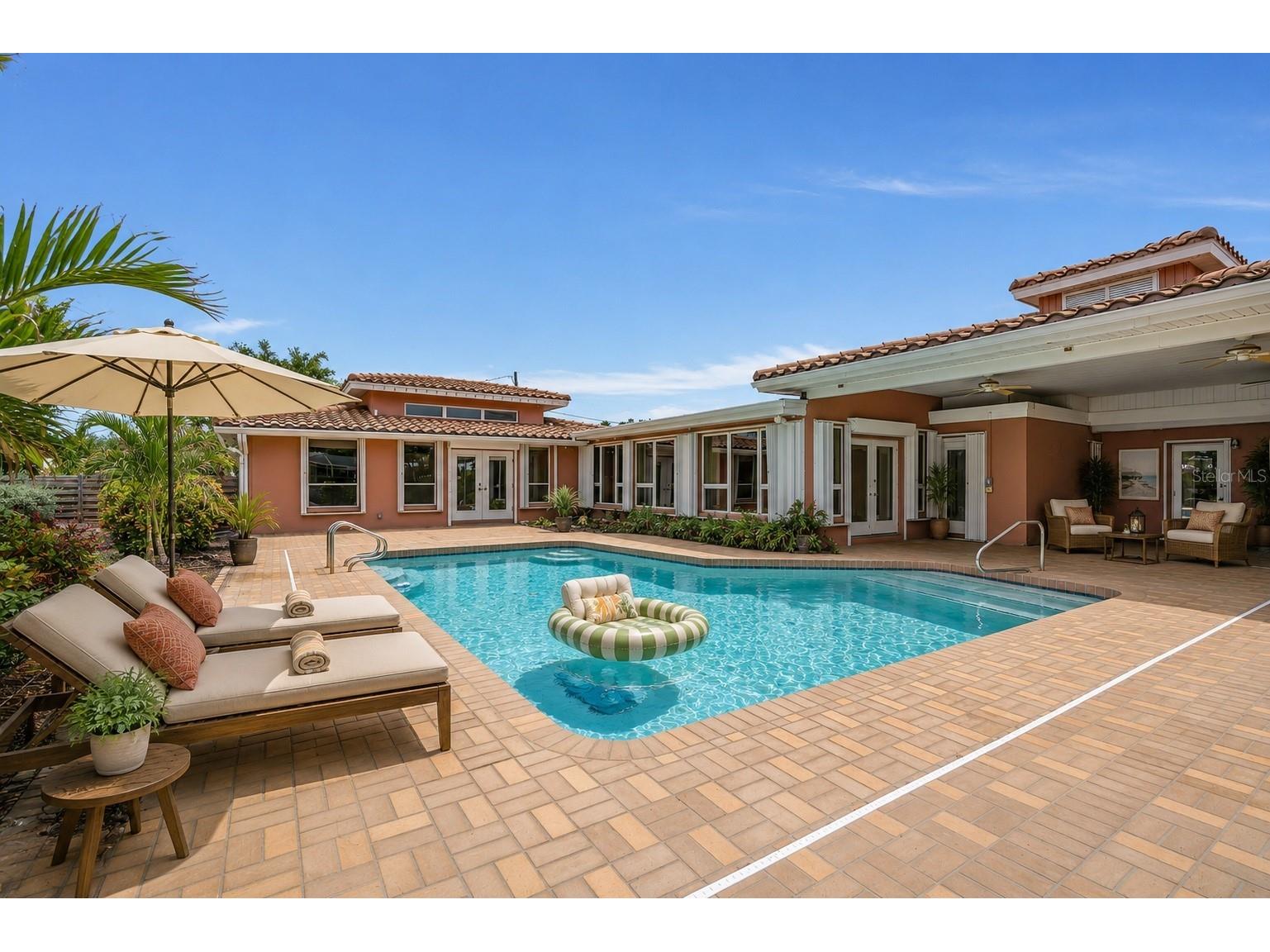 609 Laguna Drive Venice FL 34285 A4694398 image8