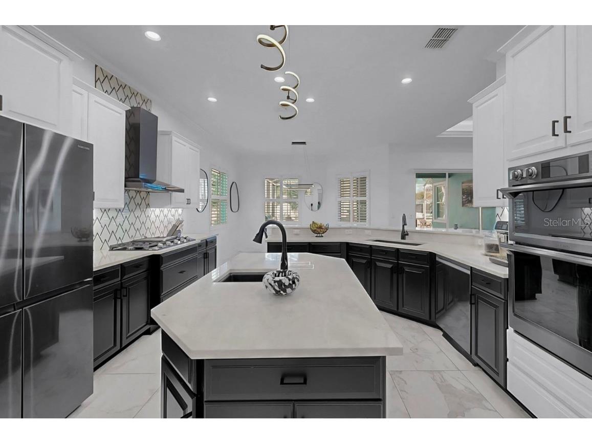 609 Manns Harbor Drive Apollo Beach FL 33572 TB8446146 image22