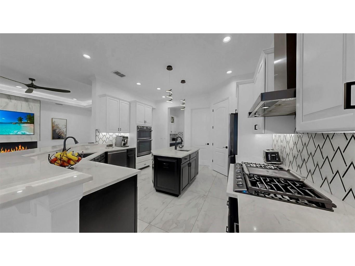 609 Manns Harbor Drive Apollo Beach FL 33572 TB8446146 image26