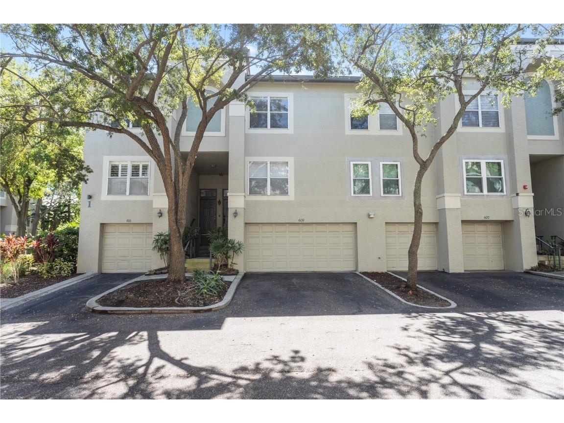 609 Masthead Court Tampa FL 33602 - SPARKMAN CHANNEL TB8309305 image1