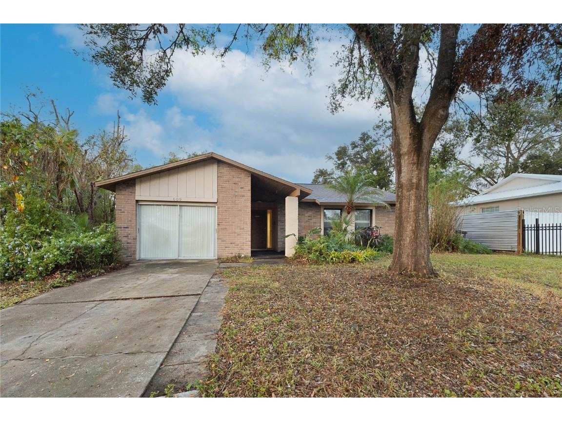 609 Missionwoode Drive Seffner FL 33584 TB8317627 image1