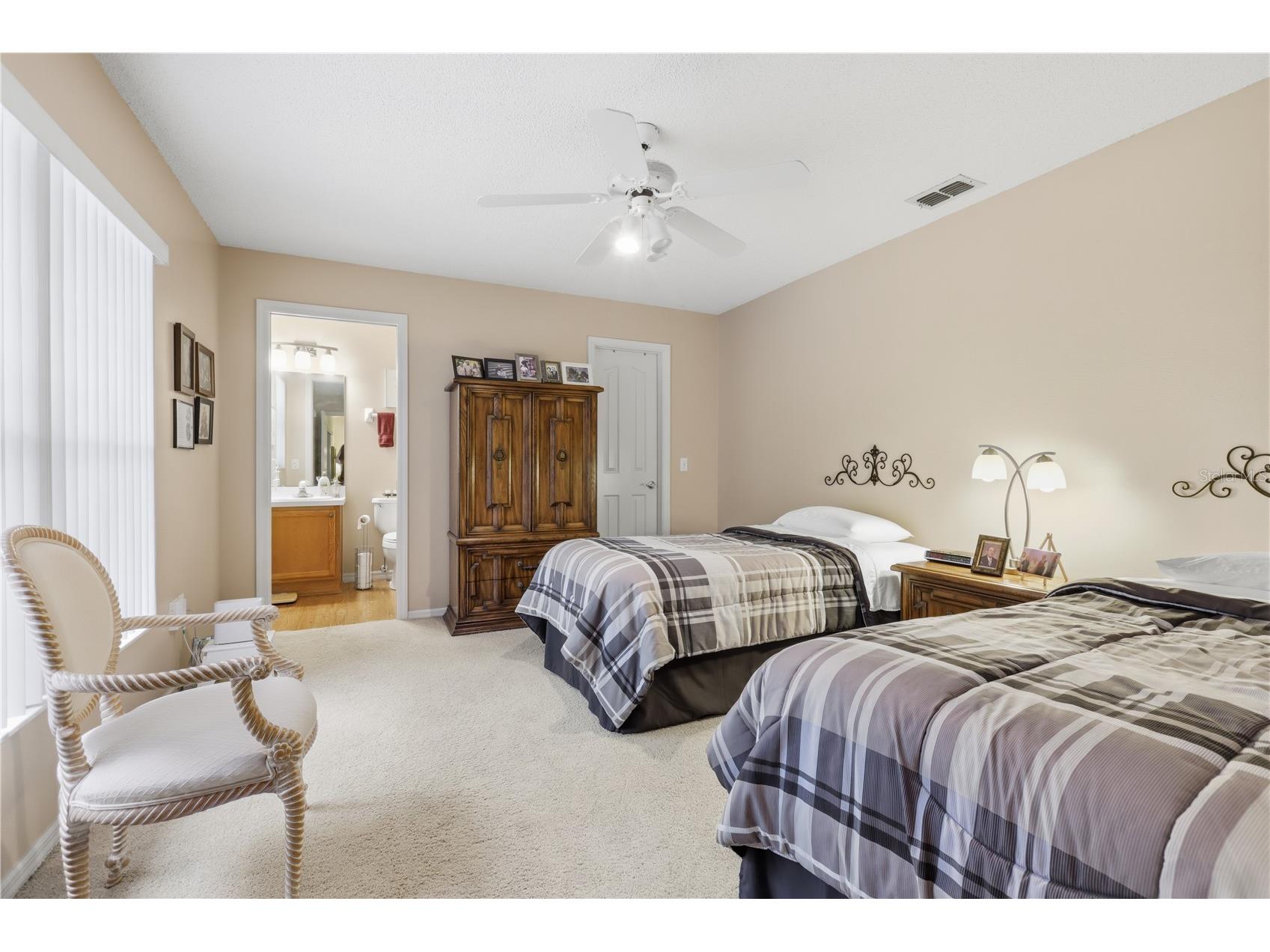 609 N 4th Avenue Deltona FL 32725 V4948636 image15