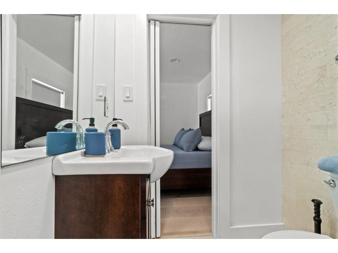 609 N Osceola Avenue Clearwater FL 33755 TB8446000 image43