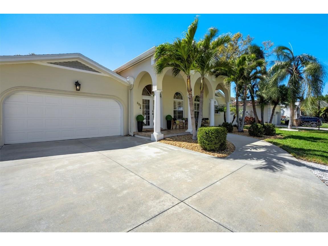 609 Osceola Road Belleair FL 33756 TB8361428 image1