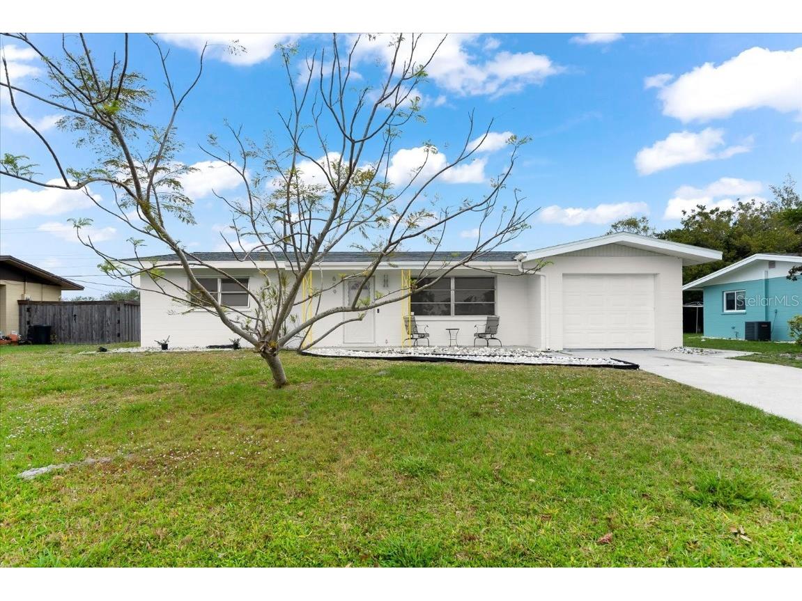 609 Oxford Drive Venice FL 34293 A4606670 image1