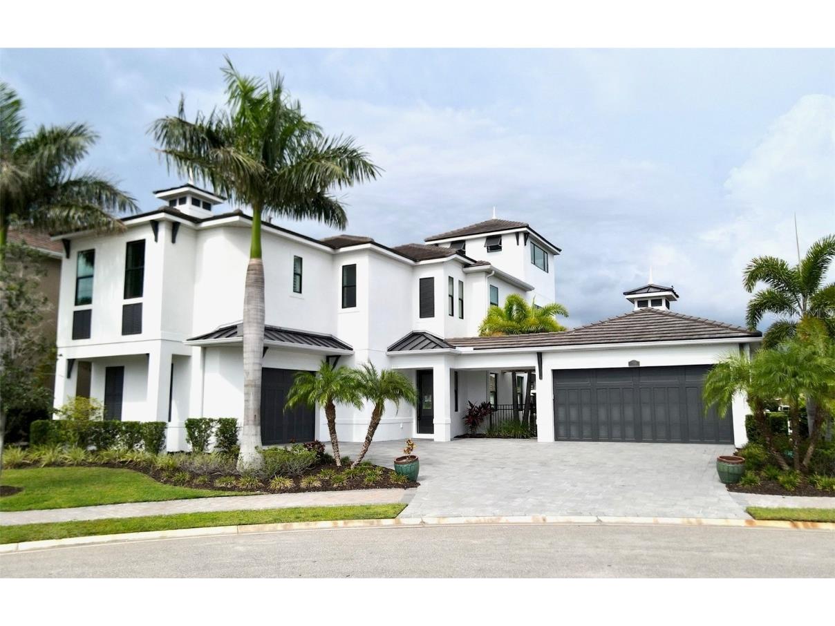 609 Regatta Way Bradenton FL 34208 - CANAL LEADING TO MANATEE RIVER A4574628 image1