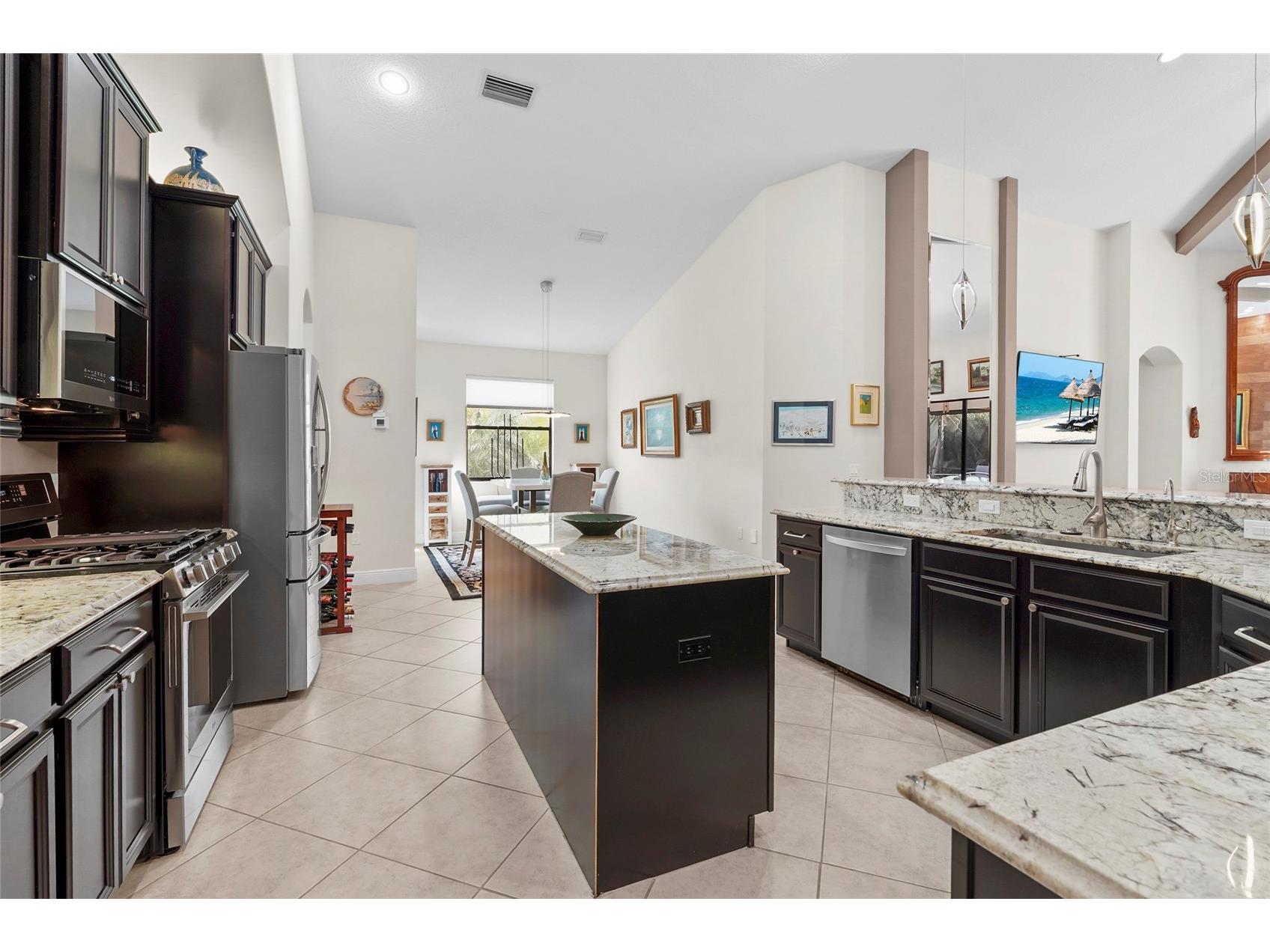 609 Rosemary Circle Bradenton FL 34212 A4676170 image28